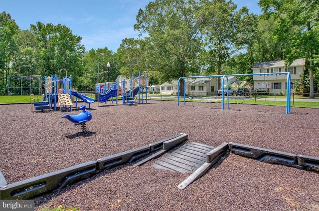 1330 JORDAN DR, Shady Side, MD 20764