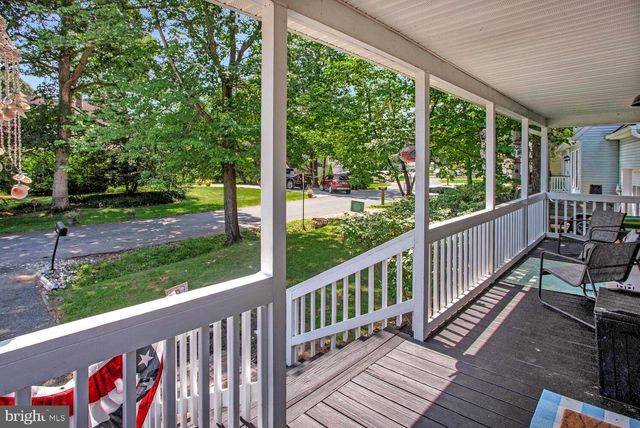 1330 JORDAN DR, Shady Side, MD 20764