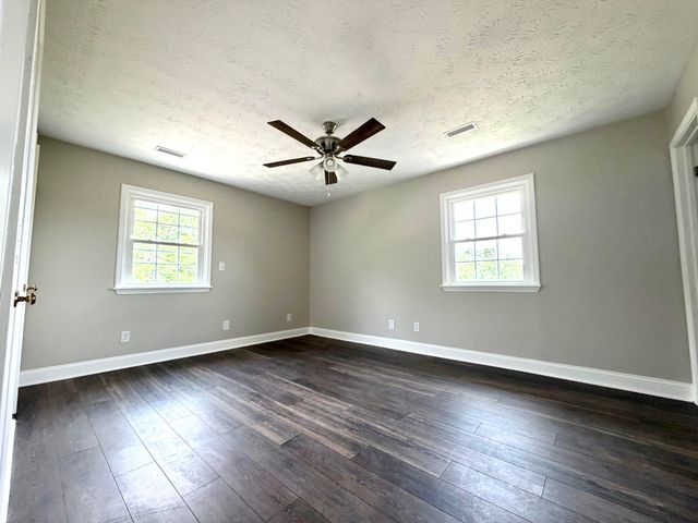 1636 Bellows Mill Road, Harrodsburg, KY 40330
