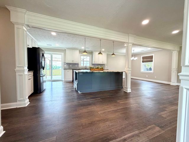 1636 Bellows Mill Road, Harrodsburg, KY 40330