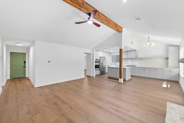 3609 Oak Creek DR, Austin, TX 78727