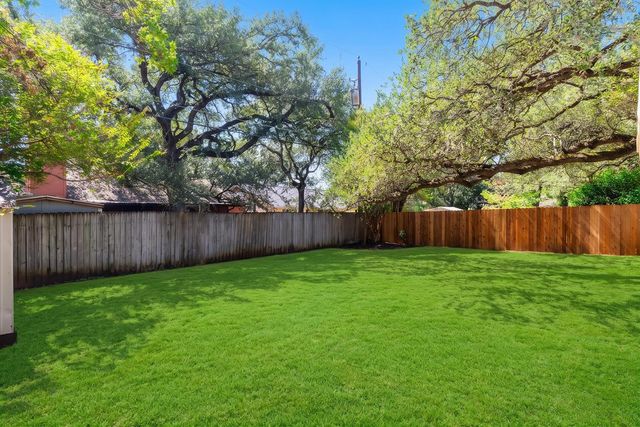 3609 Oak Creek DR, Austin, TX 78727