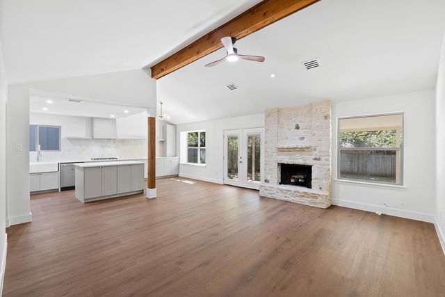 3609 Oak Creek DR, Austin, TX 78727
