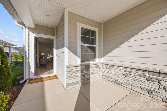 5968 Pier Drive, Denver, NC 28037