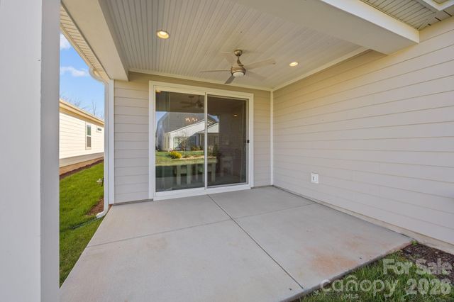 5968 Pier Drive, Denver, NC 28037