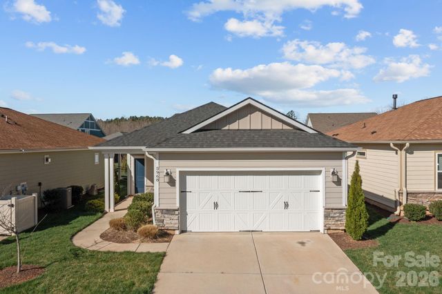 5968 Pier Drive, Denver, NC 28037
