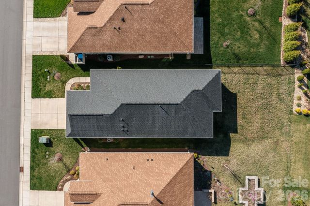 5968 Pier Drive, Denver, NC 28037