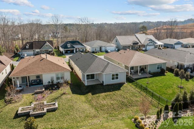 5968 Pier Drive, Denver, NC 28037