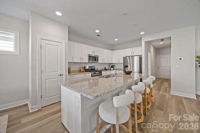 5968 Pier Drive, Denver, NC 28037