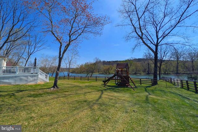 1449 EGYPT BEND RD, Luray, VA 22835