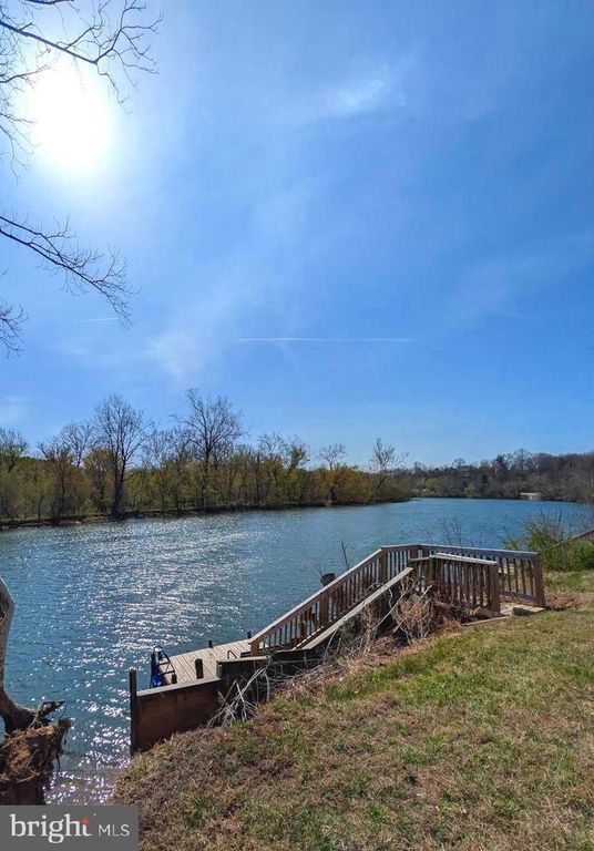 1449 EGYPT BEND RD, Luray, VA 22835