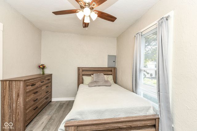 1525 W 5th Street, Anderson, IN 46016
