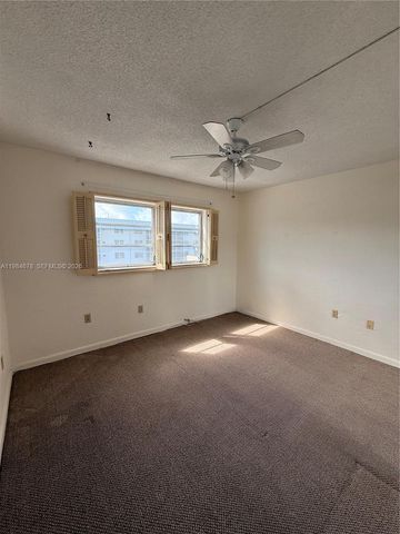 3860 NE 170th Street 304, North Miami Beach, FL 33160