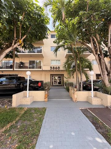 3860 NE 170th Street 304, North Miami Beach, FL 33160