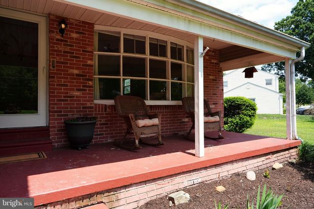 111 WINDING LN, Cinnaminson, NJ 08077