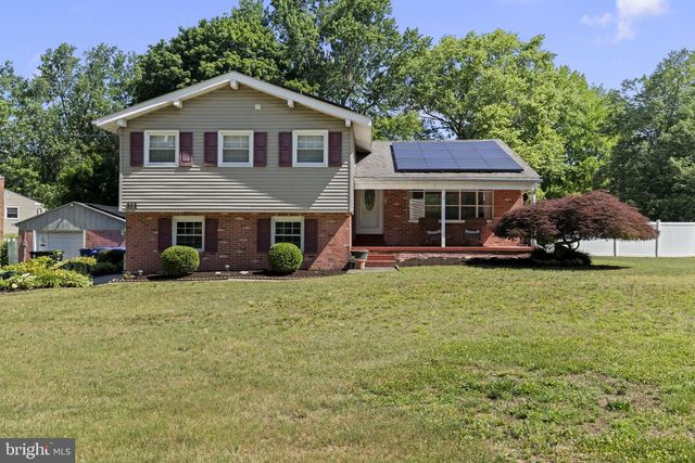 111 WINDING LN, Cinnaminson, NJ 08077