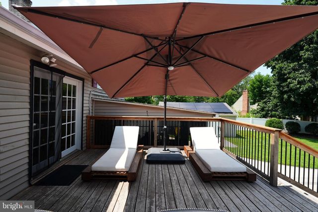111 WINDING LN, Cinnaminson, NJ 08077
