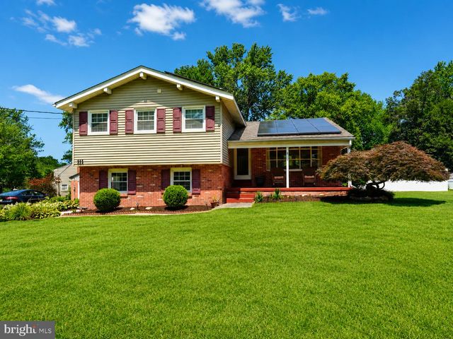 111 WINDING LN, Cinnaminson, NJ 08077