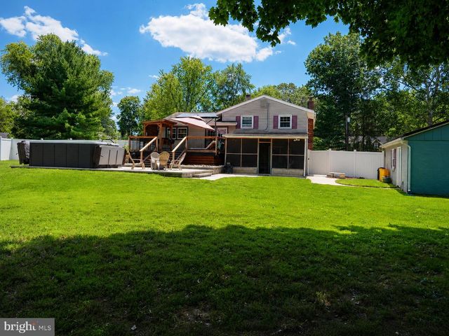 111 WINDING LN, Cinnaminson, NJ 08077