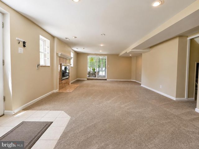 111 WINDING LN, Cinnaminson, NJ 08077