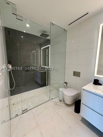 300 Biscayne Boulevard Way 3308W, Miami, FL 33131