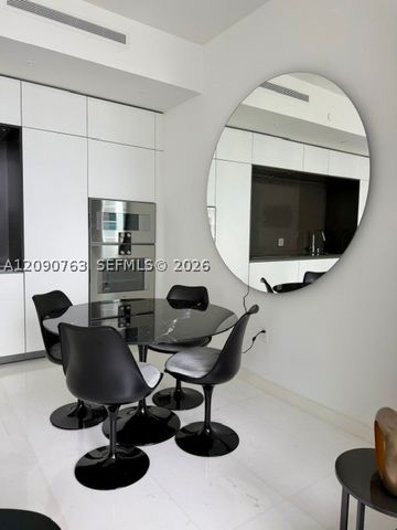 300 Biscayne Boulevard Way 3308W, Miami, FL 33131
