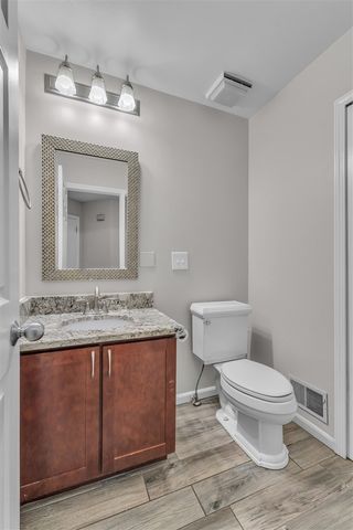 251 Fieldcrest Street, Ann Arbor, MI 48103