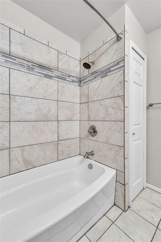 251 Fieldcrest Street, Ann Arbor, MI 48103