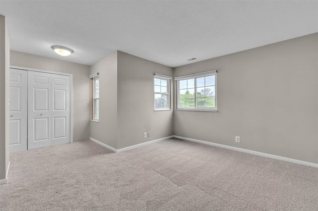 251 Fieldcrest Street, Ann Arbor, MI 48103