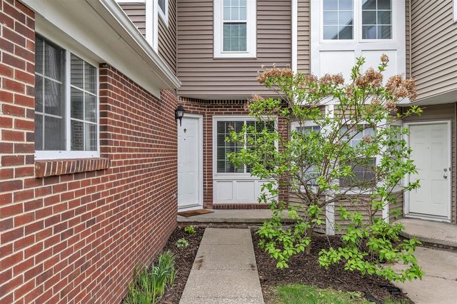 251 Fieldcrest Street, Ann Arbor, MI 48103
