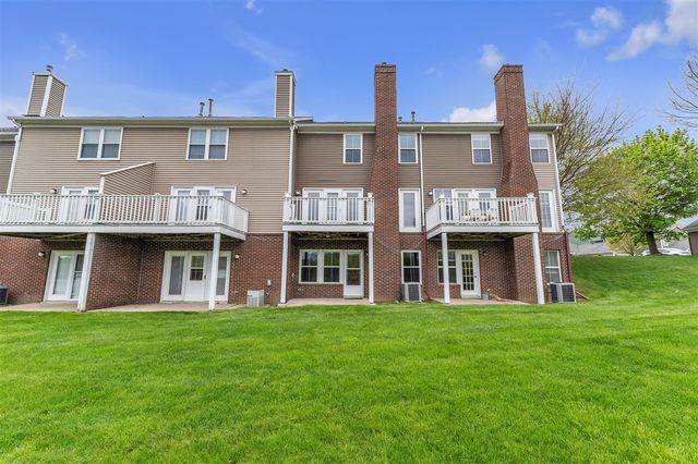 251 Fieldcrest Street, Ann Arbor, MI 48103