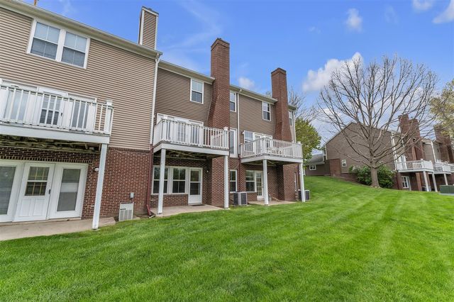 251 Fieldcrest Street, Ann Arbor, MI 48103