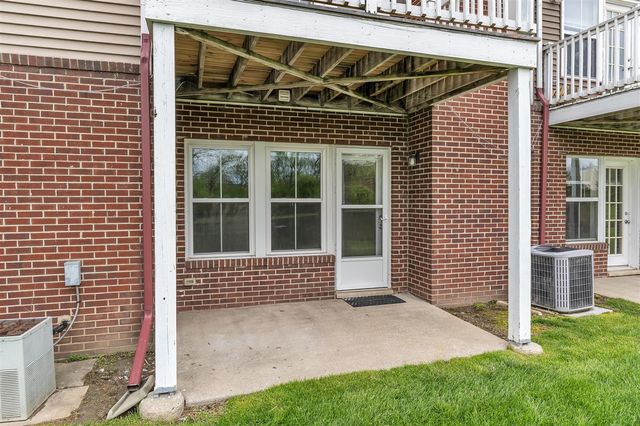 251 Fieldcrest Street, Ann Arbor, MI 48103
