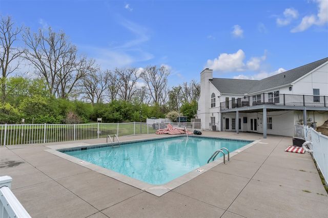251 Fieldcrest Street, Ann Arbor, MI 48103