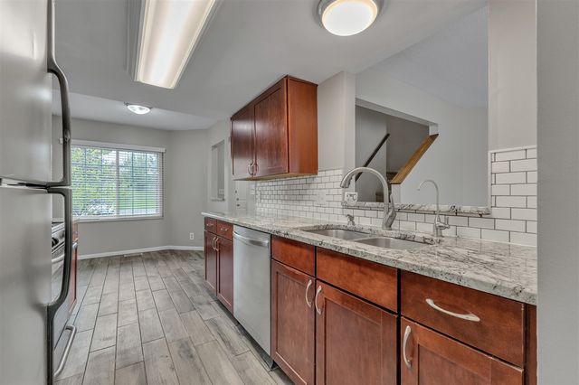 251 Fieldcrest Street, Ann Arbor, MI 48103