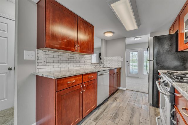 251 Fieldcrest Street, Ann Arbor, MI 48103