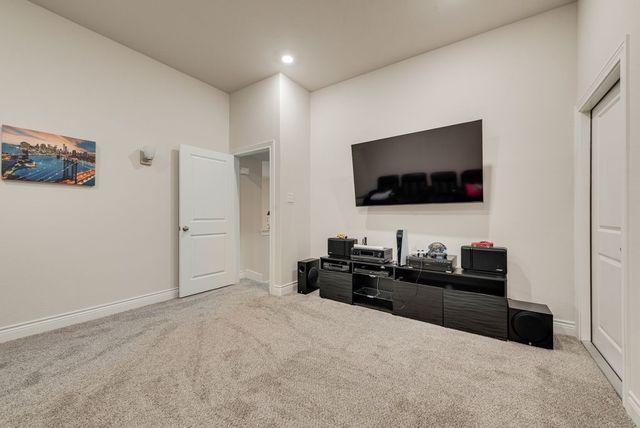 481 Ike Road, Waxahachie, TX 75165
