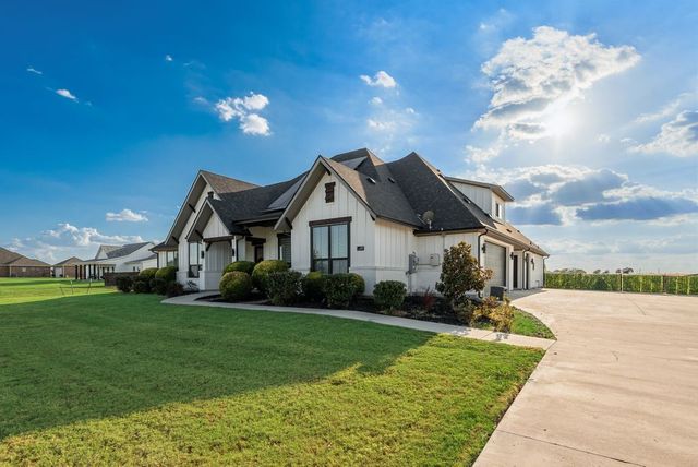 481 Ike Road, Waxahachie, TX 75165