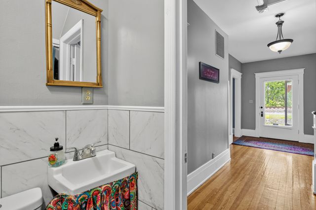 302 College Street, Sadieville, KY 40370