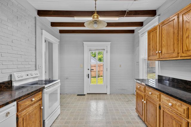 302 College Street, Sadieville, KY 40370