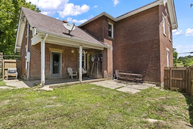 302 College Street, Sadieville, KY 40370