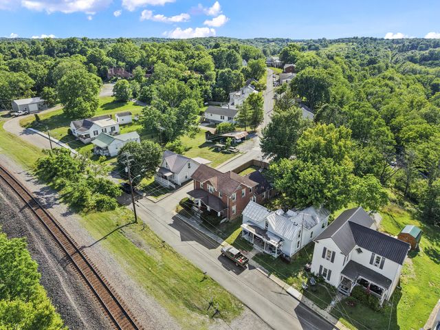 302 College Street, Sadieville, KY 40370