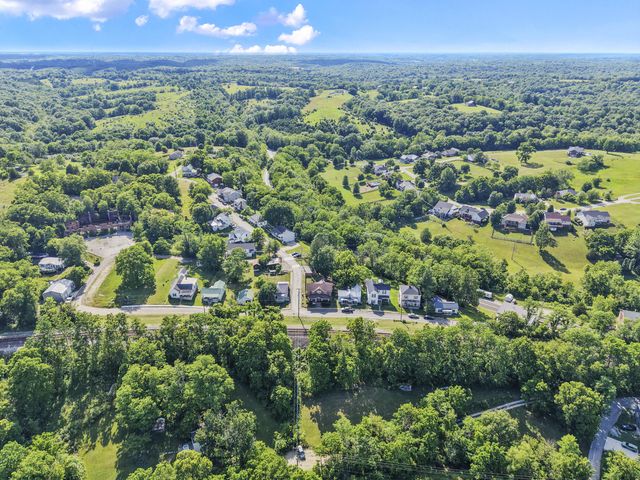 302 College Street, Sadieville, KY 40370