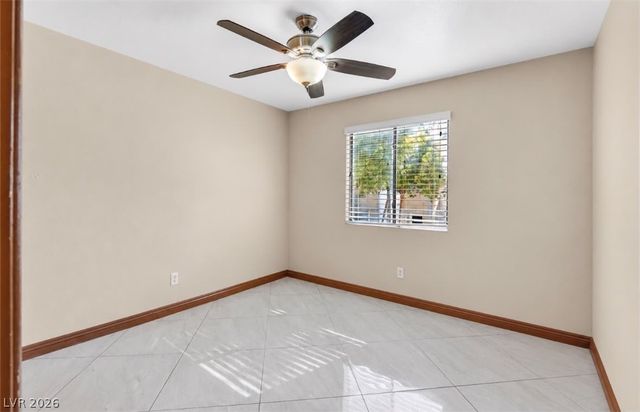 1715 Green Apple Way, Las Vegas, NV 89142