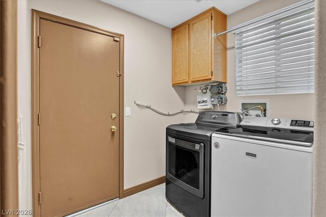 1715 Green Apple Way, Las Vegas, NV 89142
