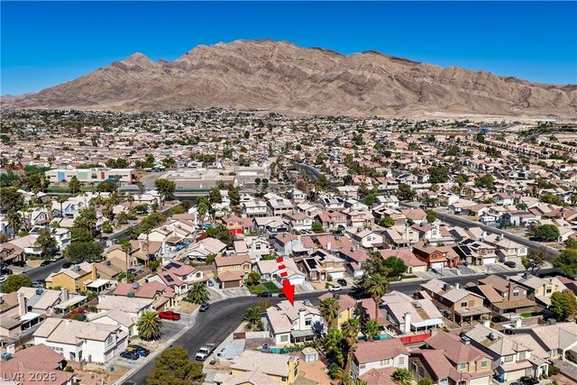 1715 Green Apple Way, Las Vegas, NV 89142