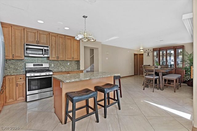 1715 Green Apple Way, Las Vegas, NV 89142