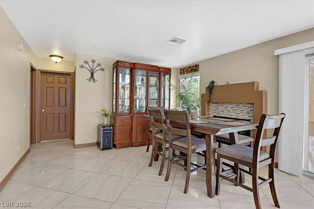 1715 Green Apple Way, Las Vegas, NV 89142