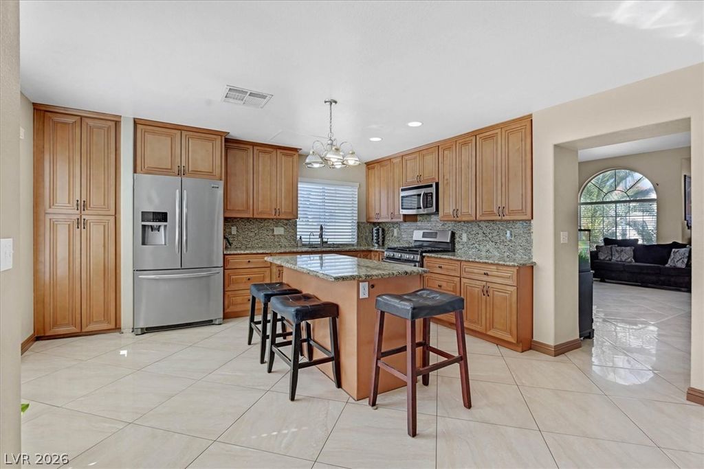 1715 Green Apple Way, Las Vegas, NV 89142 — photo 4