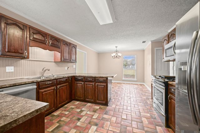 22977 Treakle Ln, Zachary, LA 70791